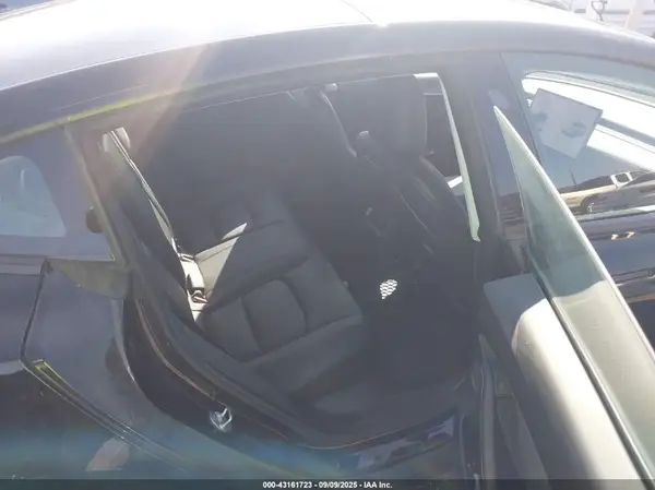5YJ3E1EB0MS055867 2021 TESLA MODEL 3 - Image 8