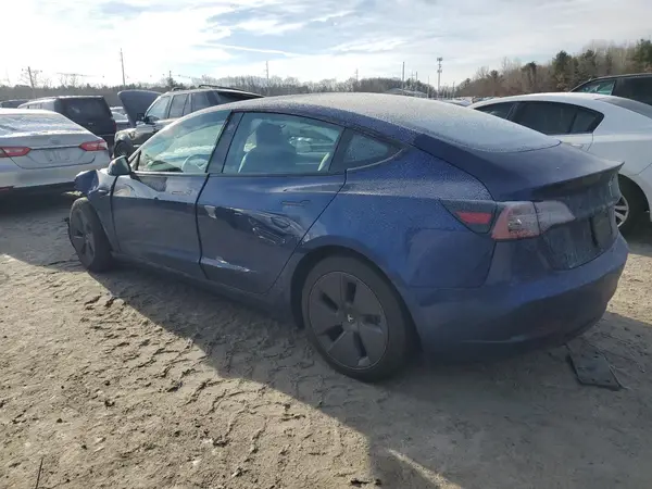 5YJ3E1EB0NF103121 2022 TESLA MODEL 3 - Image 2