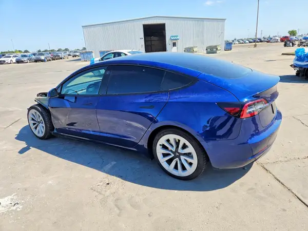 5YJ3E1EB0NF106357 2022 TESLA MODEL 3 - Image 2