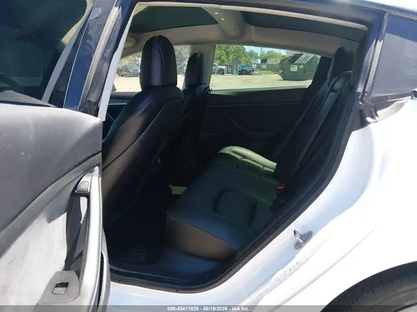 5YJ3E1EB0NF109291 2022 TESLA MODEL 3 - Image 8