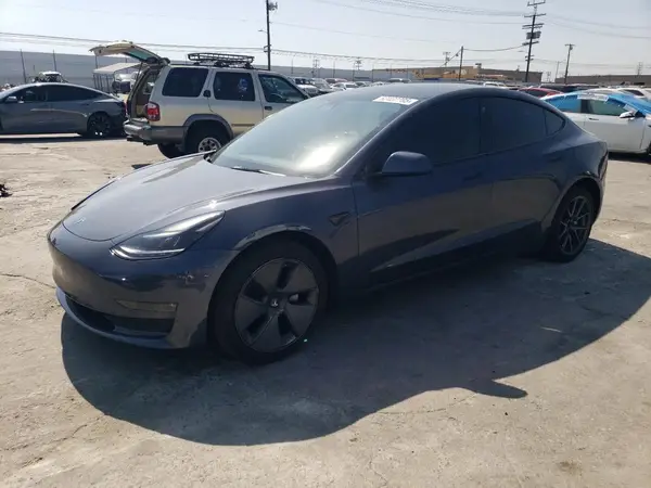 5YJ3E1EB0NF112837 2022 TESLA MODEL 3 - Image 1