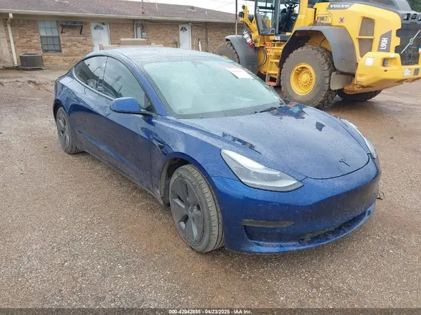 5YJ3E1EB0NF115060 2022 TESLA MODEL 3 - Image 1