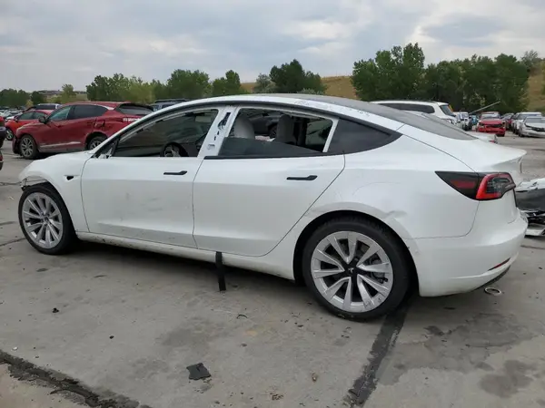 5YJ3E1EB0NF117276 2022 TESLA MODEL 3 - Image 2