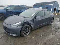 5YJ3E1EB0NF120016 2022 TESLA MODEL 3
