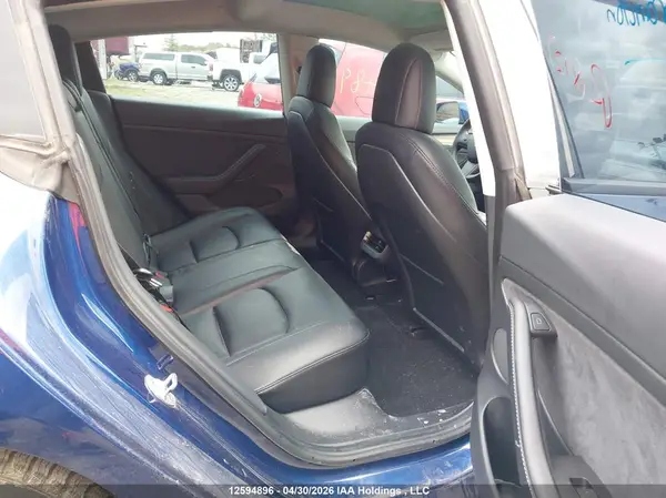 5YJ3E1EB0NF121702 2022 TESLA MODEL 3 - Image 8