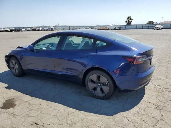 5YJ3E1EB0NF122168 2022 TESLA MODEL 3 - Image 2