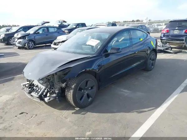 5YJ3E1EB0NF124955 2022 TESLA MODEL 3 - Image 2