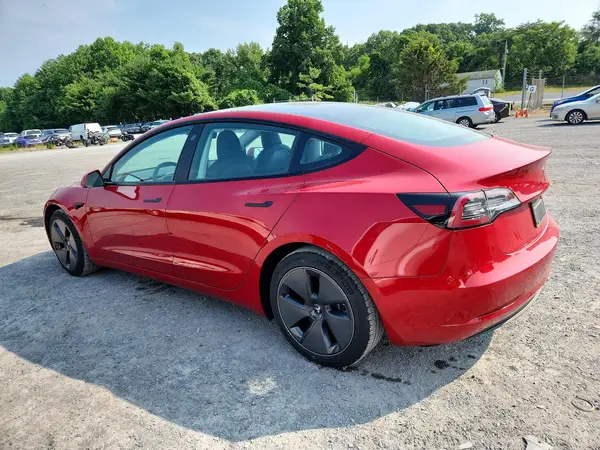 5YJ3E1EB0NF127130 2022 TESLA MODEL 3 - Image 2