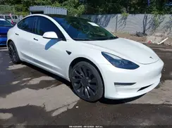 5YJ3E1EB0NF128102 2022 TESLA MODEL 3