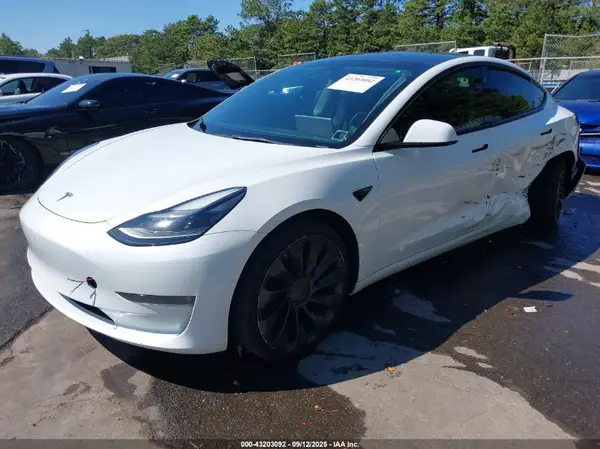 5YJ3E1EB0NF128102 2022 TESLA MODEL 3 - Image 2