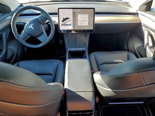 5YJ3E1EB0NF130383 2022 TESLA MODEL 3 - Image 8