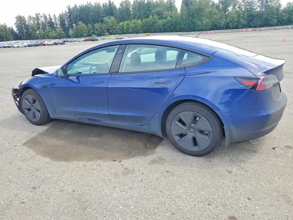 5YJ3E1EB0NF131680 2022 TESLA MODEL 3 - Image 2