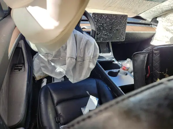5YJ3E1EB0NF136605 2022 TESLA MODEL 3 - Image 8