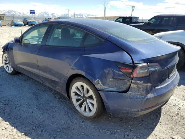 5YJ3E1EB0NF137026 2022 TESLA MODEL 3 - Image 2