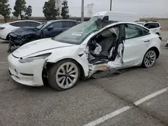 5YJ3E1EB0NF142551 2022 TESLA MODEL 3