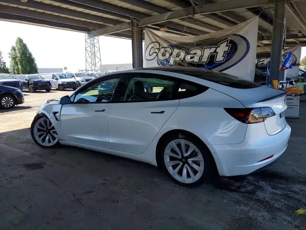 5YJ3E1EB0NF143327 2022 TESLA MODEL 3 - Image 2
