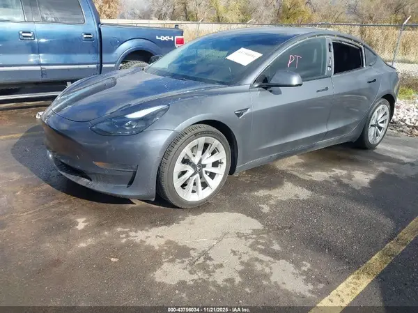 5YJ3E1EB0NF144414 2022 TESLA MODEL 3 - Image 2