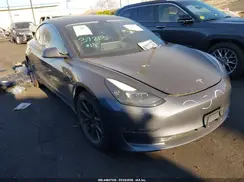 5YJ3E1EB0NF158376 2022 TESLA MODEL 3