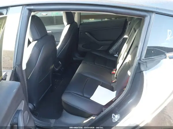5YJ3E1EB0NF158376 2022 TESLA MODEL 3 - Image 8