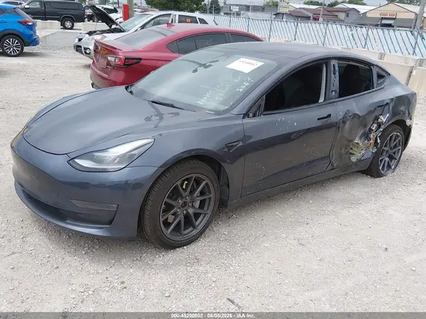5YJ3E1EB0NF159107 2022 TESLA MODEL 3 - Image 2