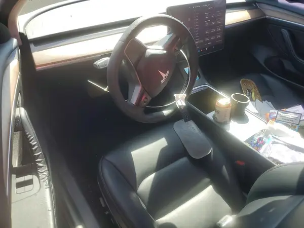 5YJ3E1EB0NF160564 2022 TESLA MODEL 3 - Image 8