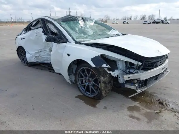 5YJ3E1EB0NF161746 2022 TESLA MODEL 3 - Image 1