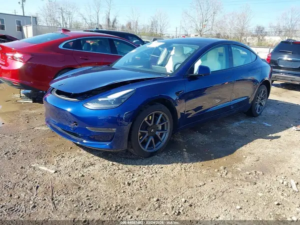 5YJ3E1EB0NF165036 2022 TESLA MODEL 3 - Image 2