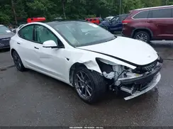5YJ3E1EB0NF166753 2022 TESLA MODEL 3