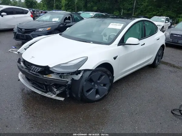 5YJ3E1EB0NF166753 2022 TESLA MODEL 3 - Image 2