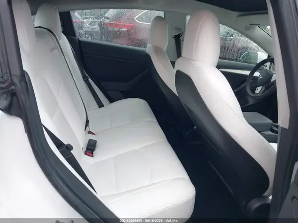 5YJ3E1EB0NF166753 2022 TESLA MODEL 3 - Image 8
