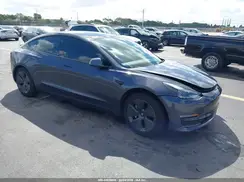 5YJ3E1EB0NF169880 2022 TESLA MODEL 3