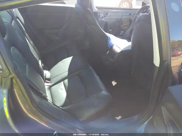5YJ3E1EB0NF174464 2022 TESLA MODEL 3 - Image 8