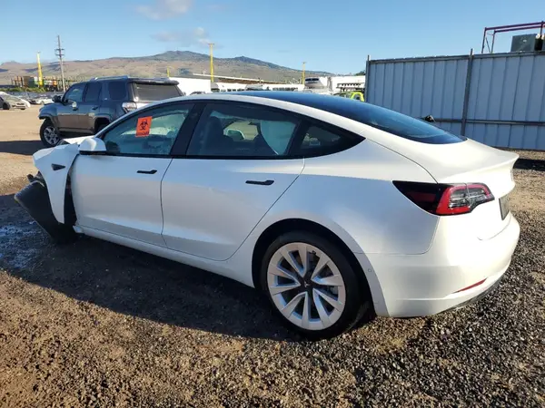5YJ3E1EB0NF178885 2022 TESLA MODEL 3 - Image 2