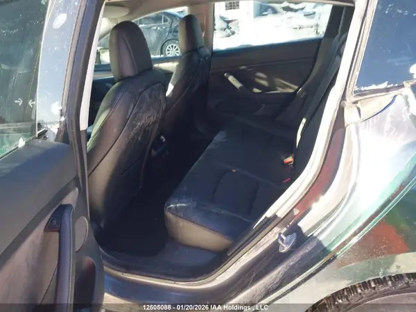 5YJ3E1EB0NF179440 2022 TESLA MODEL 3 - Image 8