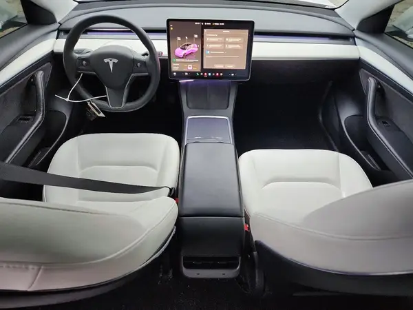 5YJ3E1EB0NF197050 2022 TESLA MODEL 3 - Image 8