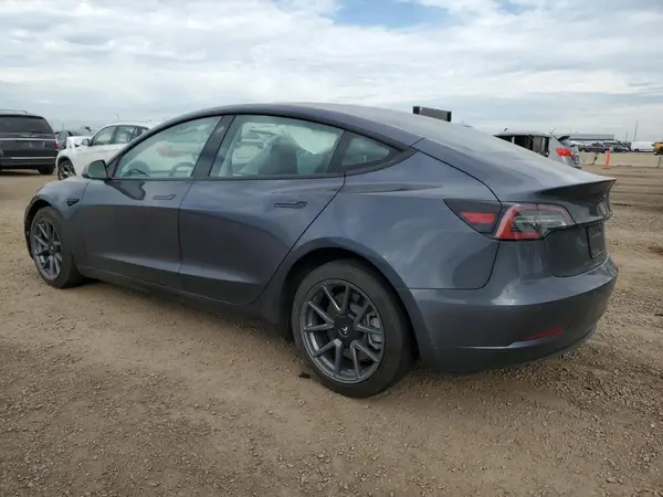 5YJ3E1EB0NF199459 2022 TESLA MODEL 3 - Image 2