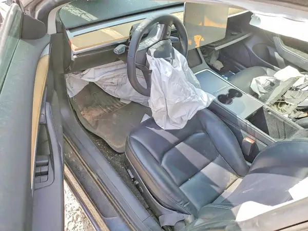 5YJ3E1EB0NF200707 2022 TESLA MODEL 3 - Image 8