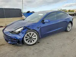 5YJ3E1EB0NF205258 2022 TESLA MODEL 3