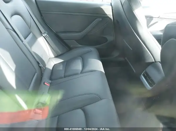5YJ3E1EB0NF208516 2022 TESLA MODEL 3 - Image 8