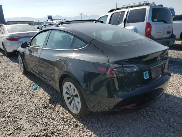5YJ3E1EB0NF208760 2022 TESLA MODEL 3 - Image 2