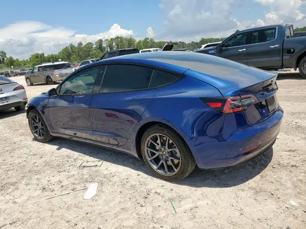 5YJ3E1EB0NF226899 2022 TESLA MODEL 3 - Image 2
