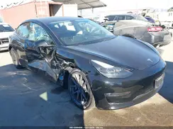 5YJ3E1EB0NF233237 2022 TESLA MODEL 3