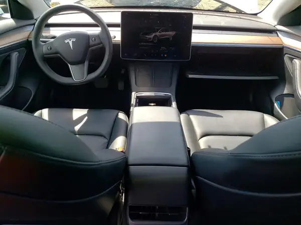 5YJ3E1EB0NF233545 2022 TESLA MODEL 3 - Image 8
