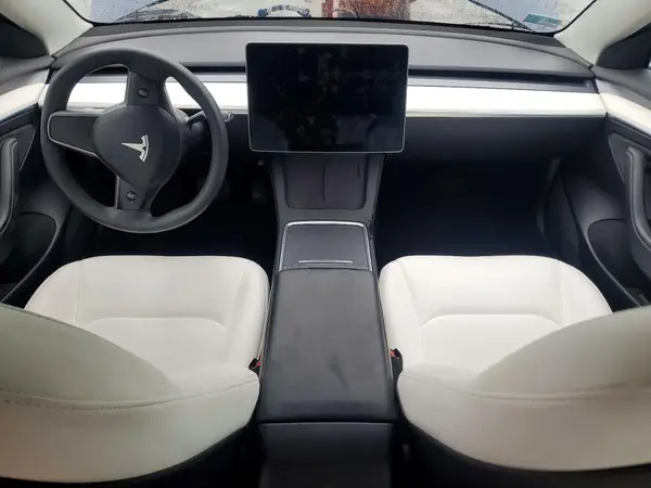 5YJ3E1EB0NF241662 2022 TESLA MODEL 3 - Image 8