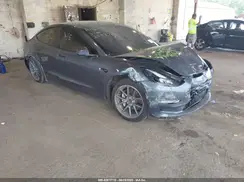 5YJ3E1EB0NF241998 2022 TESLA MODEL 3
