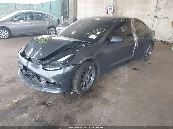 5YJ3E1EB0NF241998 2022 TESLA MODEL 3 - Image 2