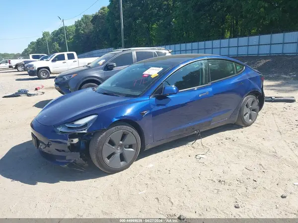 5YJ3E1EB0NF243010 2022 TESLA MODEL 3 - Image 2