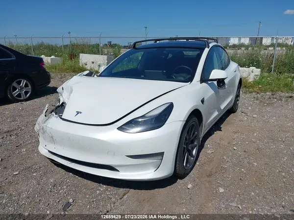 5YJ3E1EB0NF245856 2022 TESLA MODEL 3 - Image 2