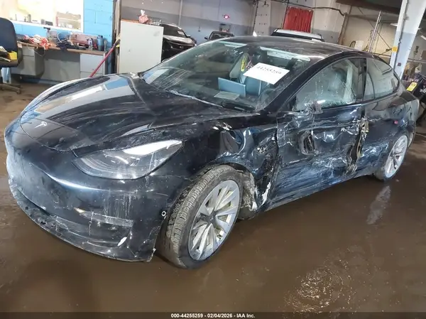 5YJ3E1EB0NF247316 2022 TESLA MODEL 3 - Image 2