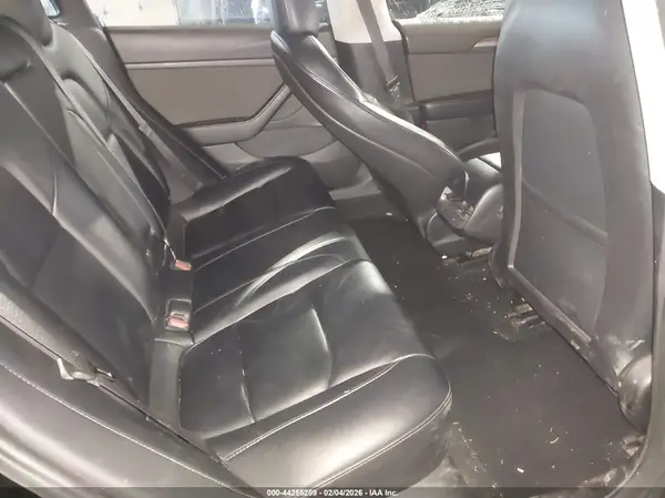 5YJ3E1EB0NF247316 2022 TESLA MODEL 3 - Image 8